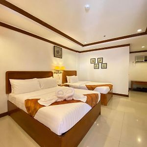 Grand Boracay Resort By Tripzyfun